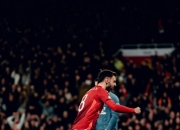 开云官方app入口-曼联遭遇黑天鹅输球，升级形势扑朔迷离