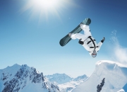 开云体育平台APP-赛道上的双重奏鸣，红牛二队战术完胜索伯，拉塞尔冷静带队锁定胜利