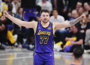 开云平台-包含奇才爆冷湖人，莫里斯高光表现的词条