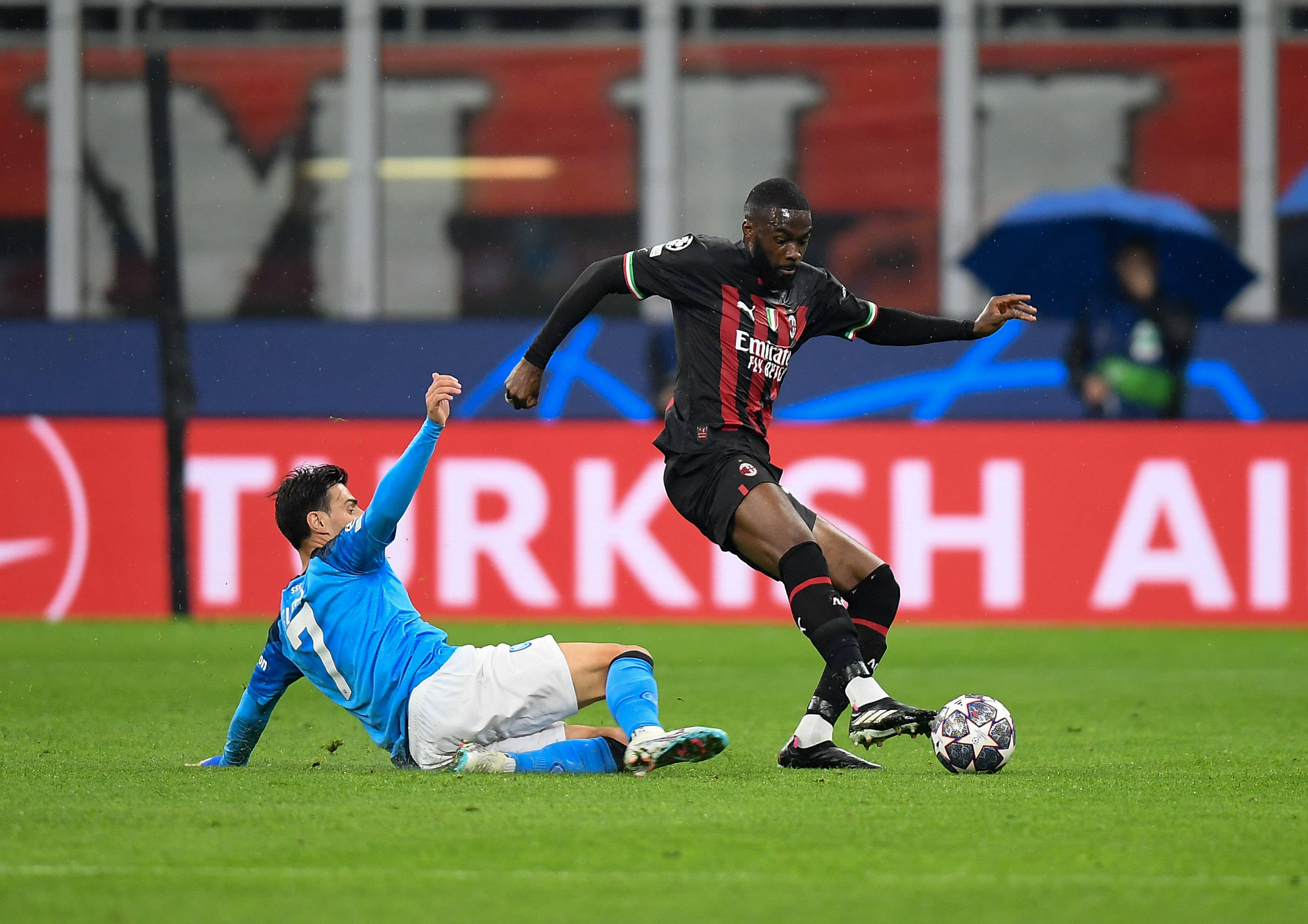 切尔西力克德国,德容统治全场的简单介绍 切尔西力克德国,德容统治全场的简单介绍