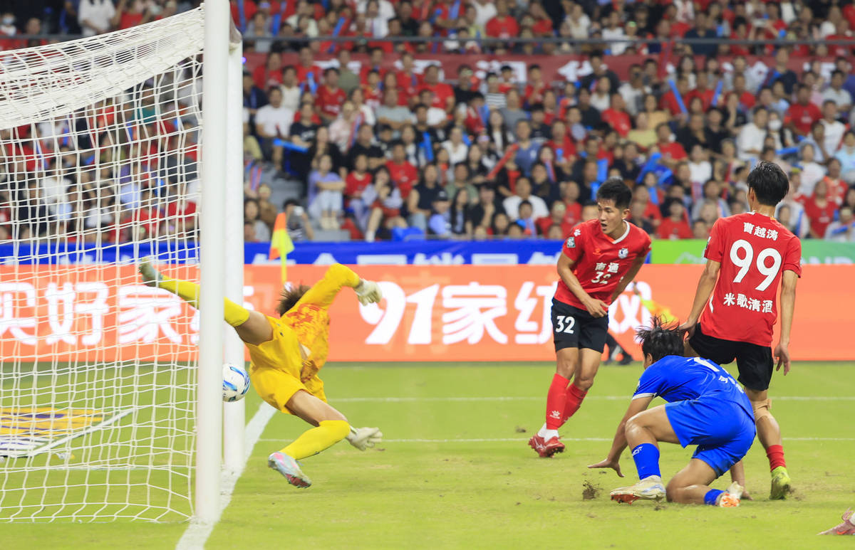 精彩绝伦!中超劲战精彩回放 精彩绝伦!中超劲战精彩回放