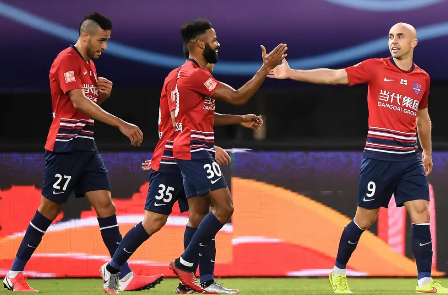 富力主场一球小胜泰达,追赶前列积分榜 富力主场一球小胜泰达,追赶前列积分榜