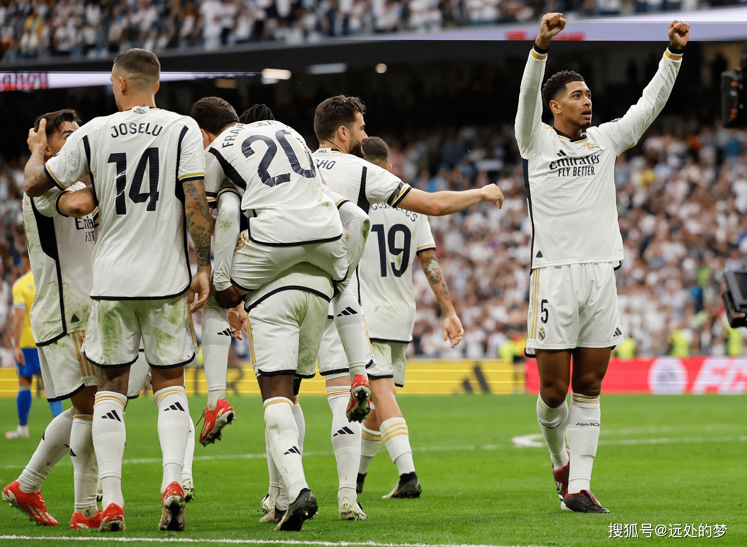 死敌大战,马赛惜败,欧冠半决赛之路坎坷! 死敌大战,马赛惜败,欧冠半决赛之路坎坷!