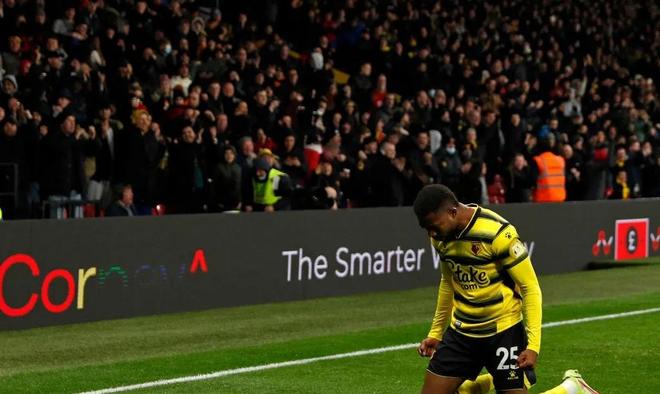 关于曼城客场不敌沃特福德,遭遇意外失利的信息 关于曼城客场不敌沃特福德,遭遇意外失利的信息