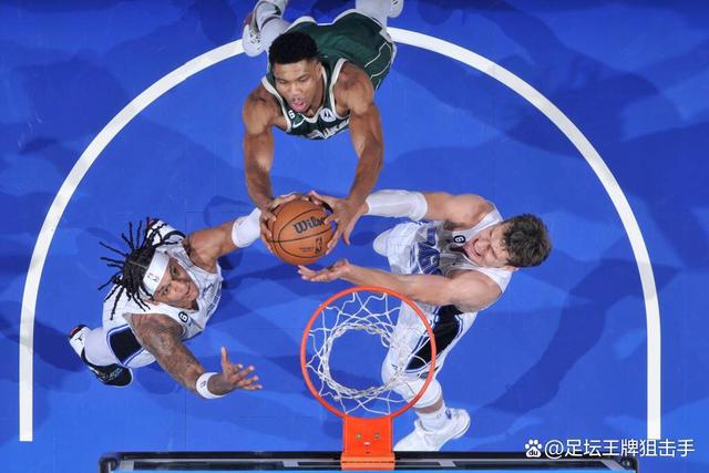 包含雄鹿碾压爵士,福克斯点燃赛场的词条 包含雄鹿碾压爵士,福克斯点燃赛场的词条