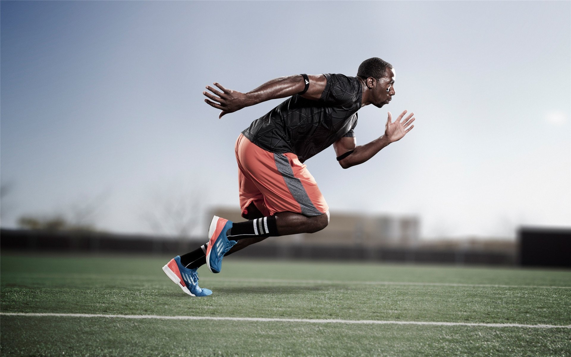 篮球宇宙的交汇点,当快船巅峰对决北京队,小贾伦在欧冠决赛的传奇一夜